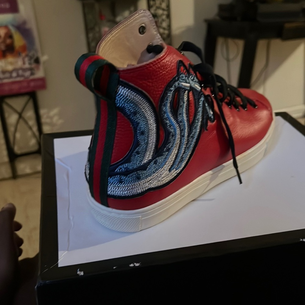 Gucci Sneakers “Never Worn”